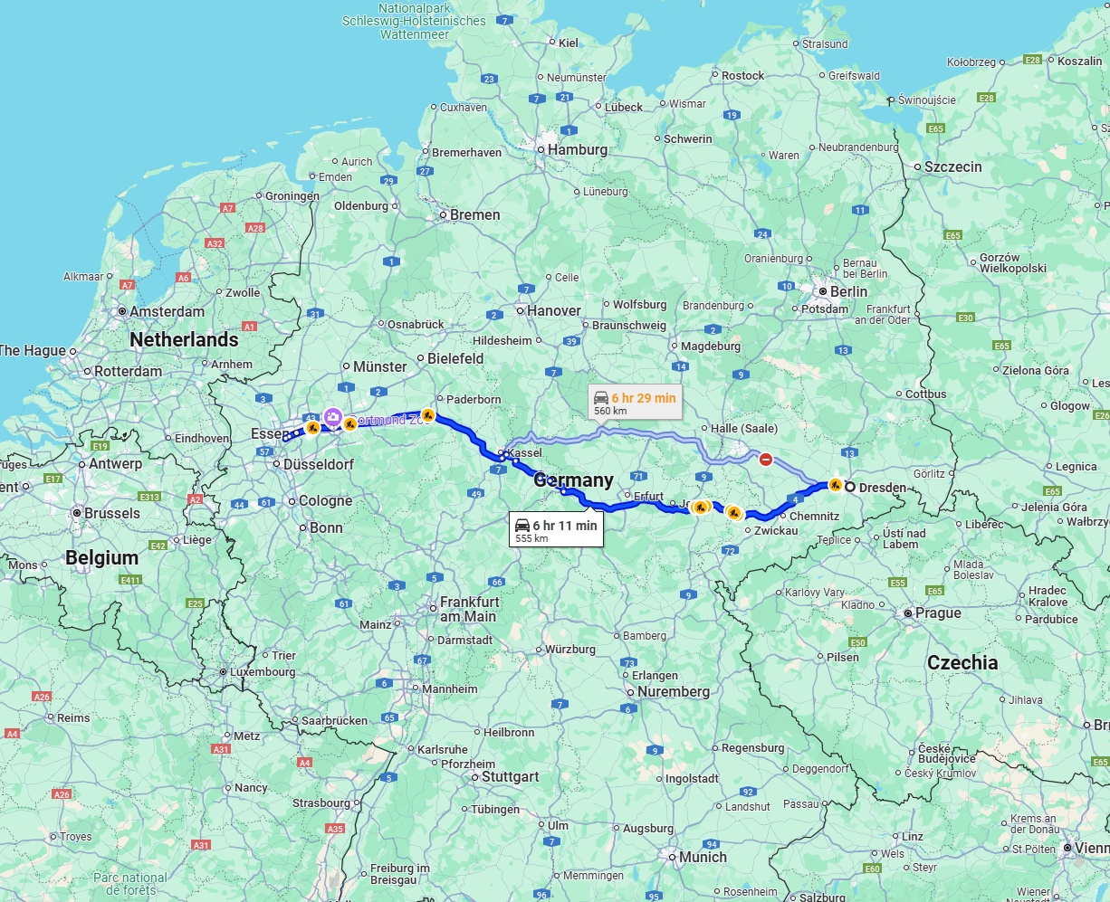 Anreise von Dresden Zu Mülheim an der Ruhr Über via A4 and A44